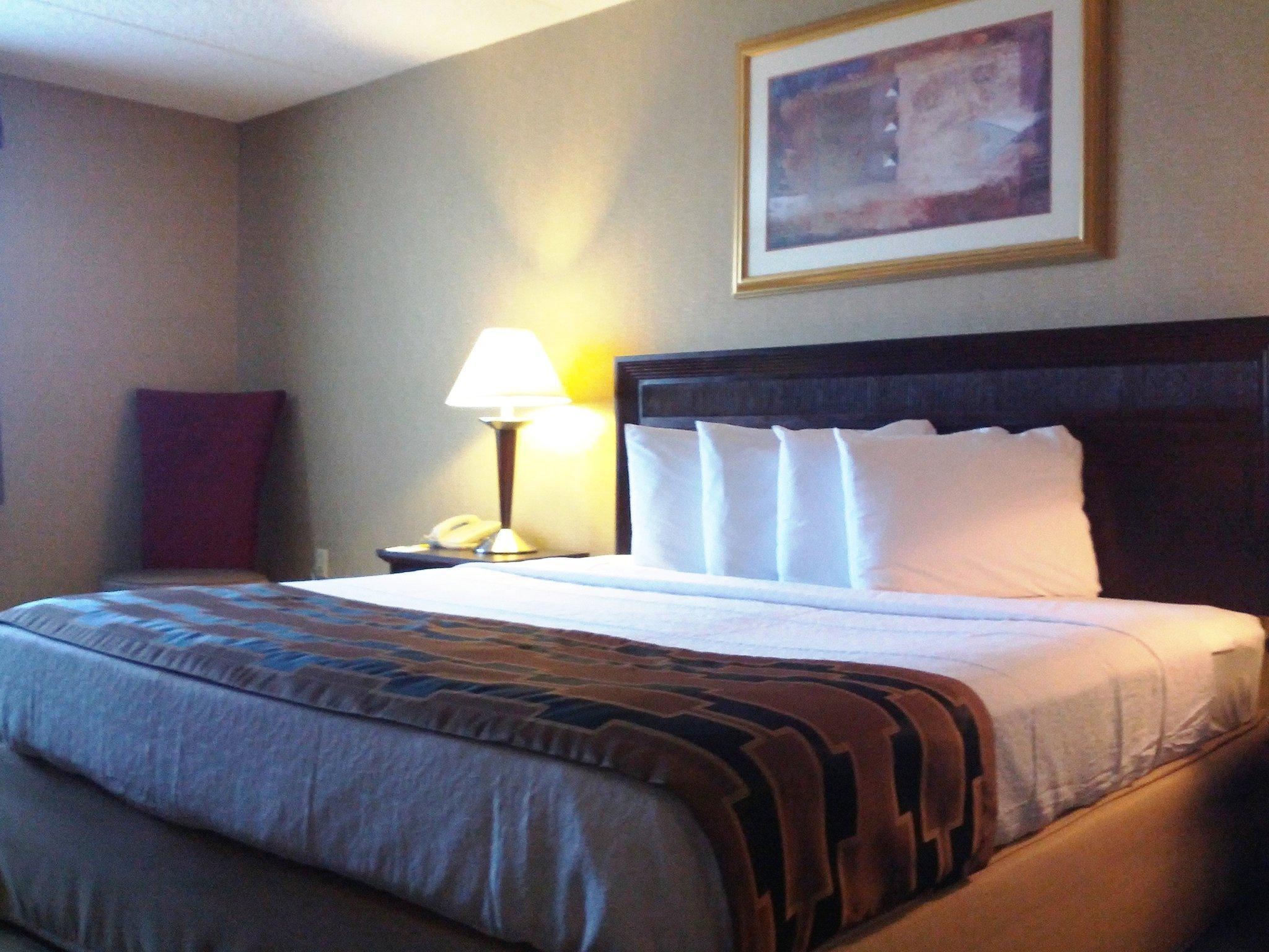 Howard Johnson By Wyndham Portsmouth Eksteriør bilde
